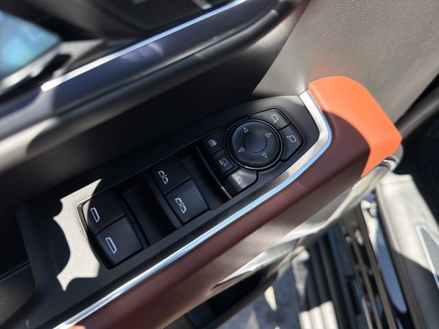New 2026 GMC Sierra 2500 Denali Ultimate AWD/4WD image 17