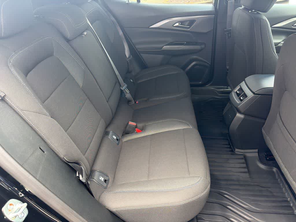Used 2026 Chevrolet Equinox EV LT FWD image 14