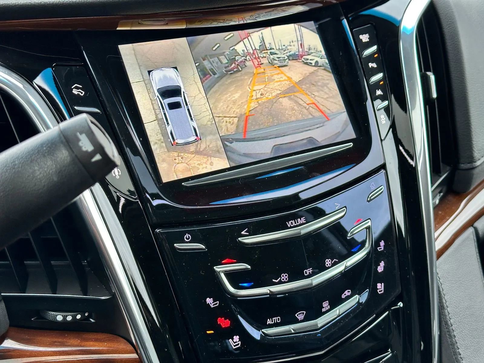 Used 2016 Cadillac Escalade ESV Premium AWD/4WD image 16