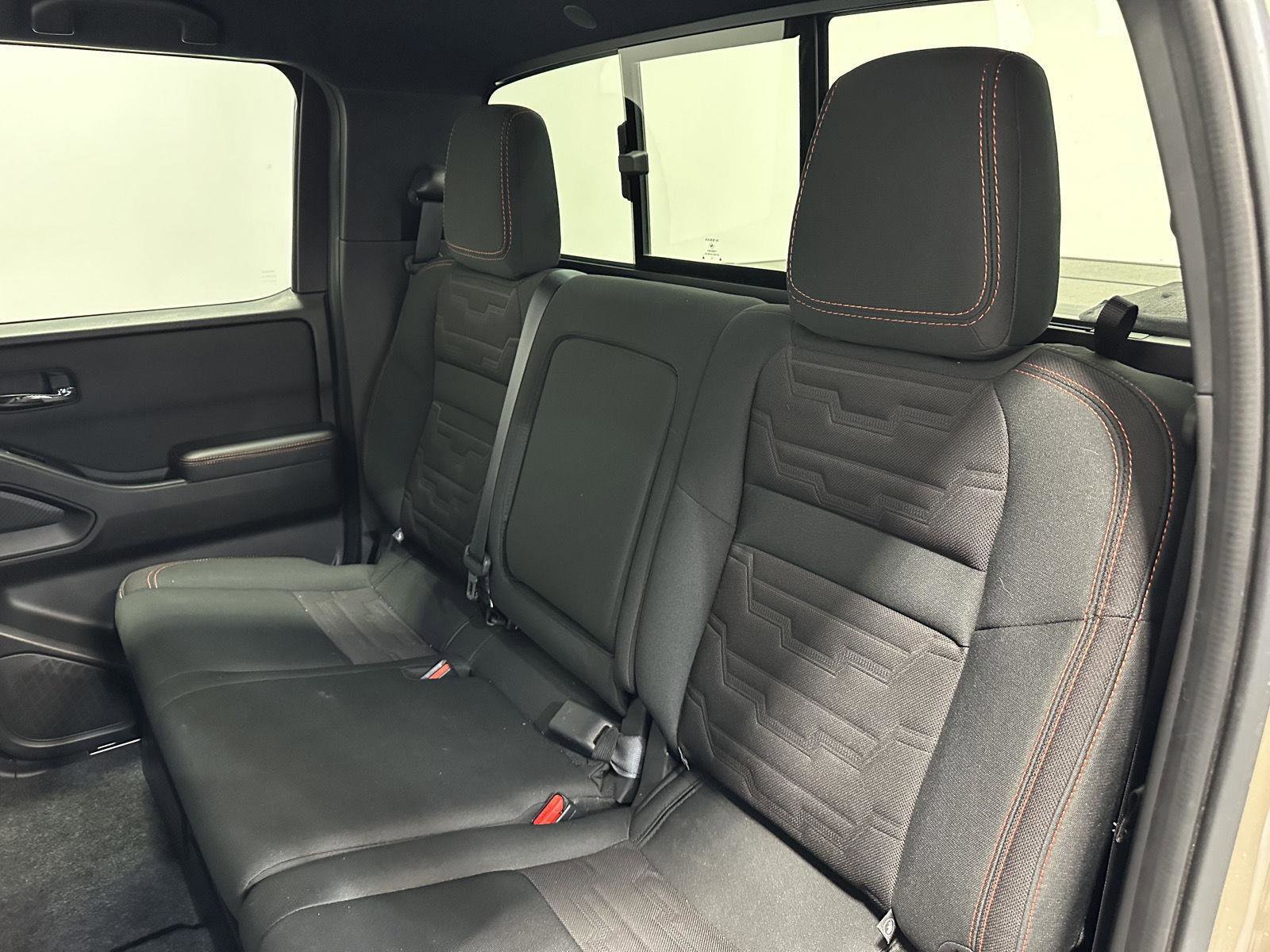 Used 2023 Nissan Frontier PRO-4X w/ Pro Convenience Package AWD/4WD image 28