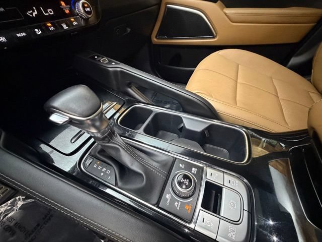 Used 2022 Kia Telluride SX w/ Nightfall Edition Package AWD/4WD image 22