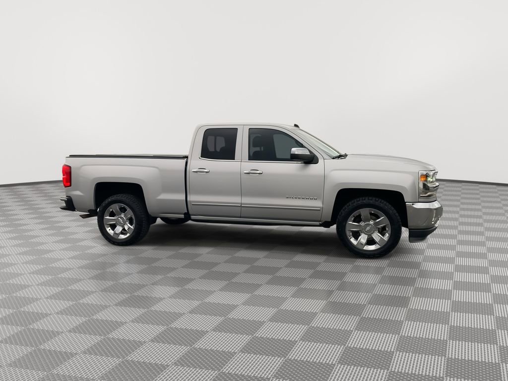 Used 2017 Chevrolet Silverado 1500 LTZ w/ Sport Package image 9