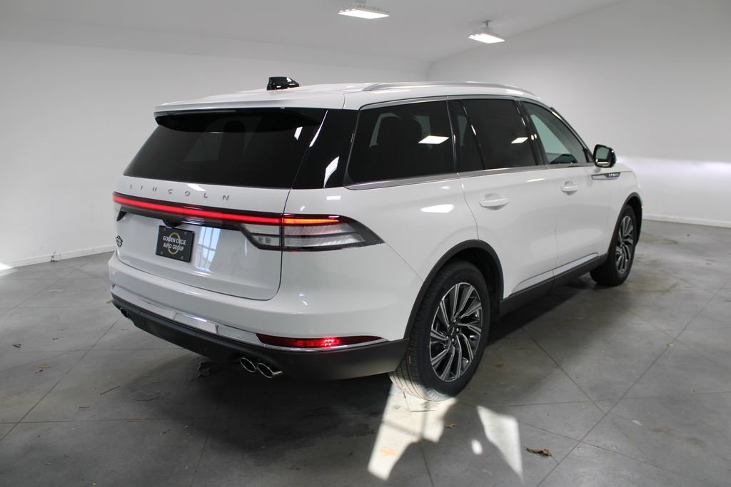 New 2026 Lincoln Aviator 2WD image 8