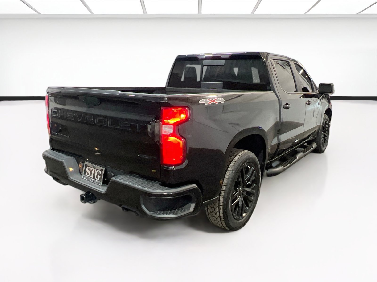 Used 2021 Chevrolet Silverado 1500 RST w/ Rally Edition AWD/4WD image 4