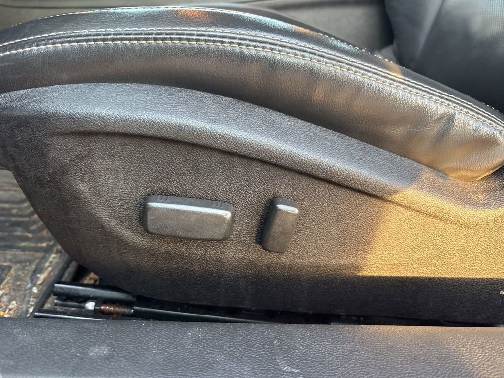 Used 2014 Chevrolet Camaro SS w/ RS Package image 17