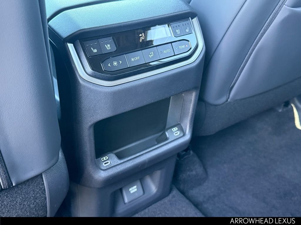 New 2026 Lexus TX 500h AWD image 23