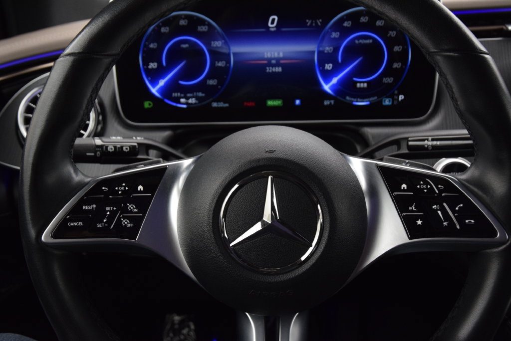 Certified 2023 Mercedes-Benz EQE 350+ 4MATIC SUV image 23