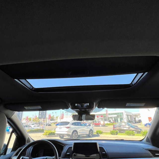 Used 2023 Honda Odyssey Sport image 15