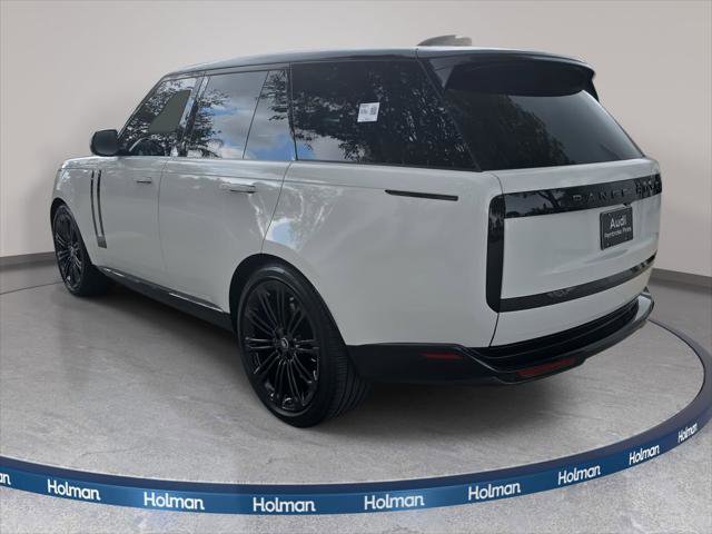 Used 2025 Land Rover Range Rover SE AWD/4WD image 8