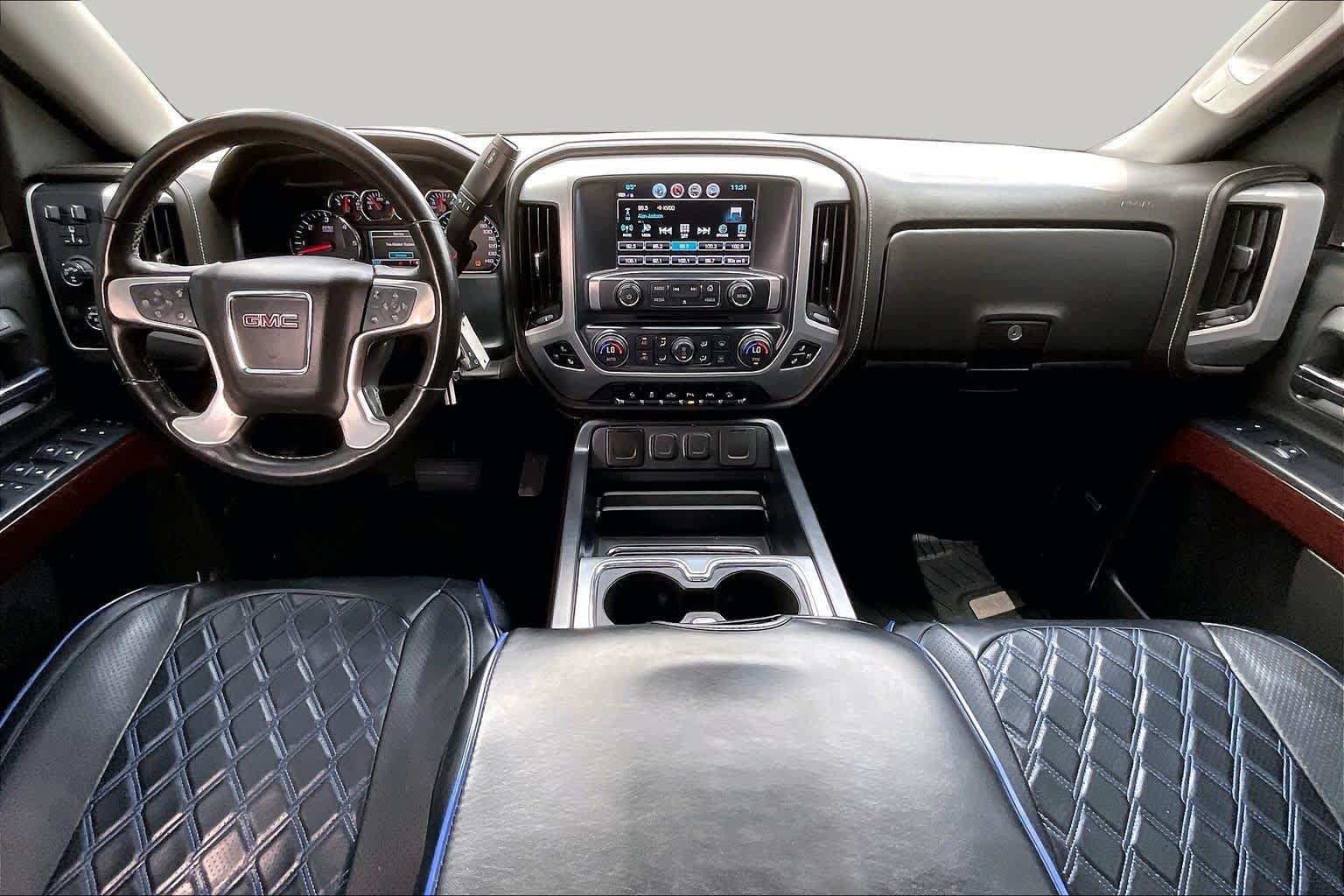 Used 2018 GMC Sierra 1500 SLT w/ Texas SLT Premium Package AWD/4WD image 15