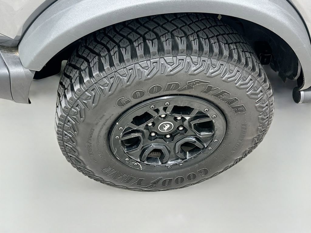 Used 2023 Ford Bronco Wildtrak image 31