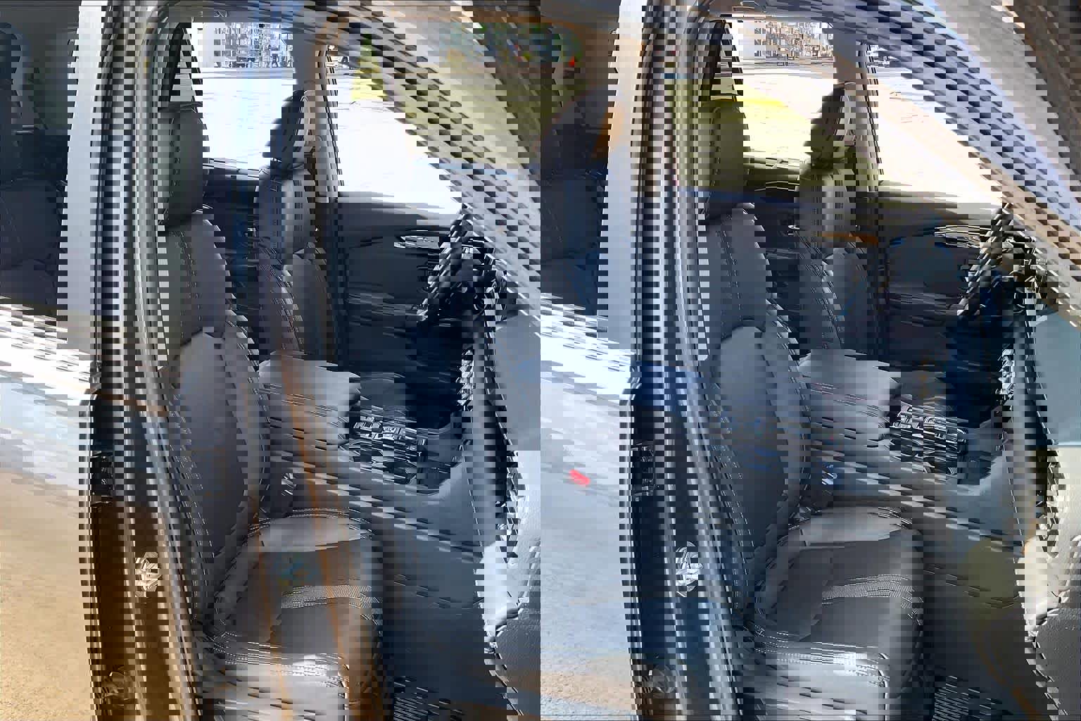 Used 2023 Honda Pilot EX-L image 10