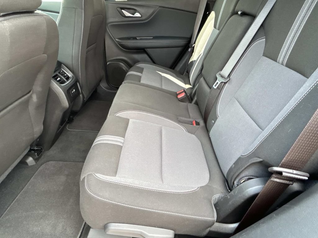Used 2024 Chevrolet Blazer LT w/ Redline Edition FWD image 13