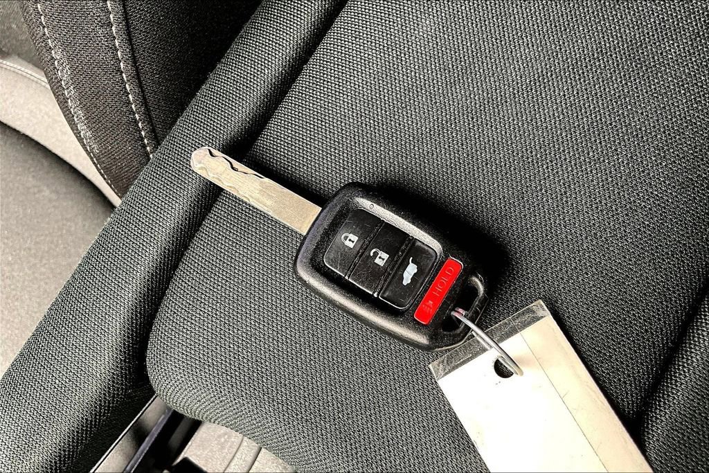Used 2017 Honda Civic Sport image 26