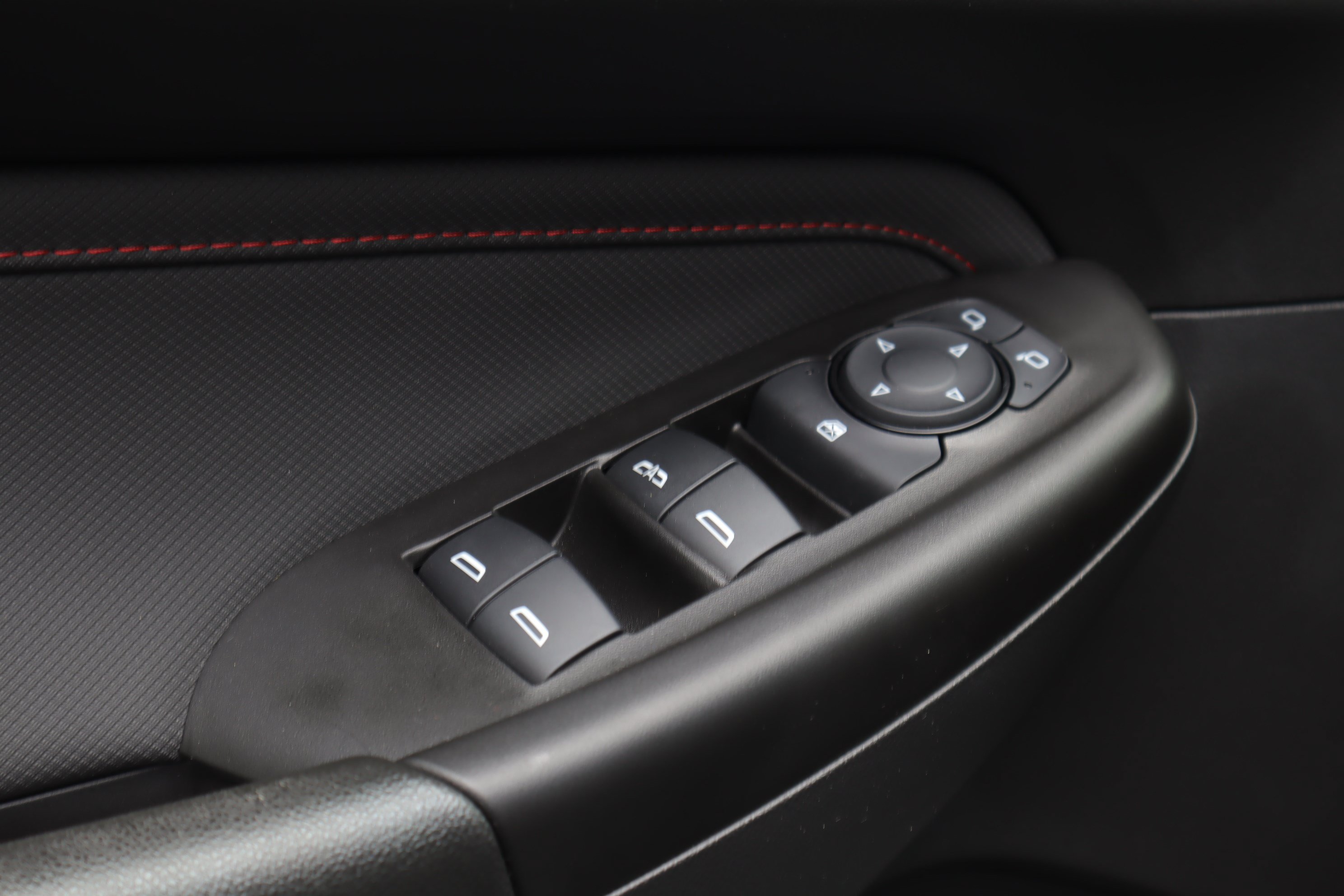 Used 2024 Chevrolet TrailBlazer RS w/ Convenience Package FWD image 22