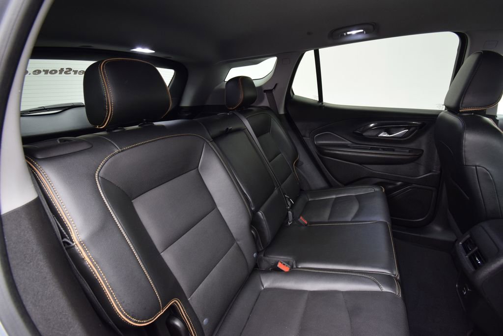 Used 2023 GMC Terrain AT4 image 21