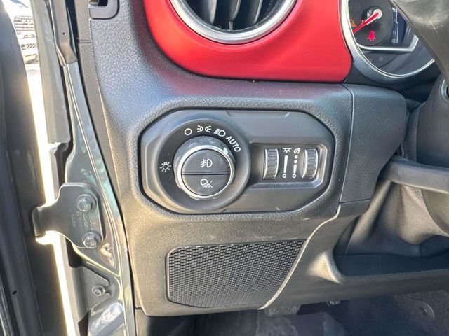 Used 2021 Jeep Gladiator Rubicon image 27