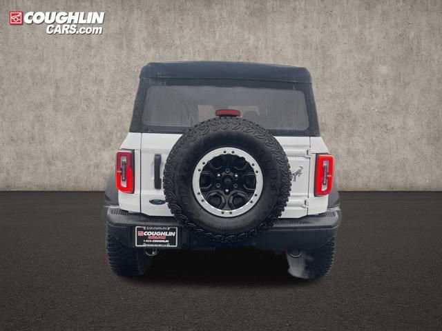 Used 2024 Ford Bronco Badlands image 3
