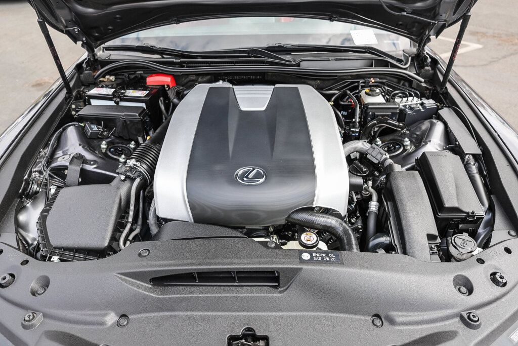 Used 2024 Lexus IS 350 F Sport RWD image 18