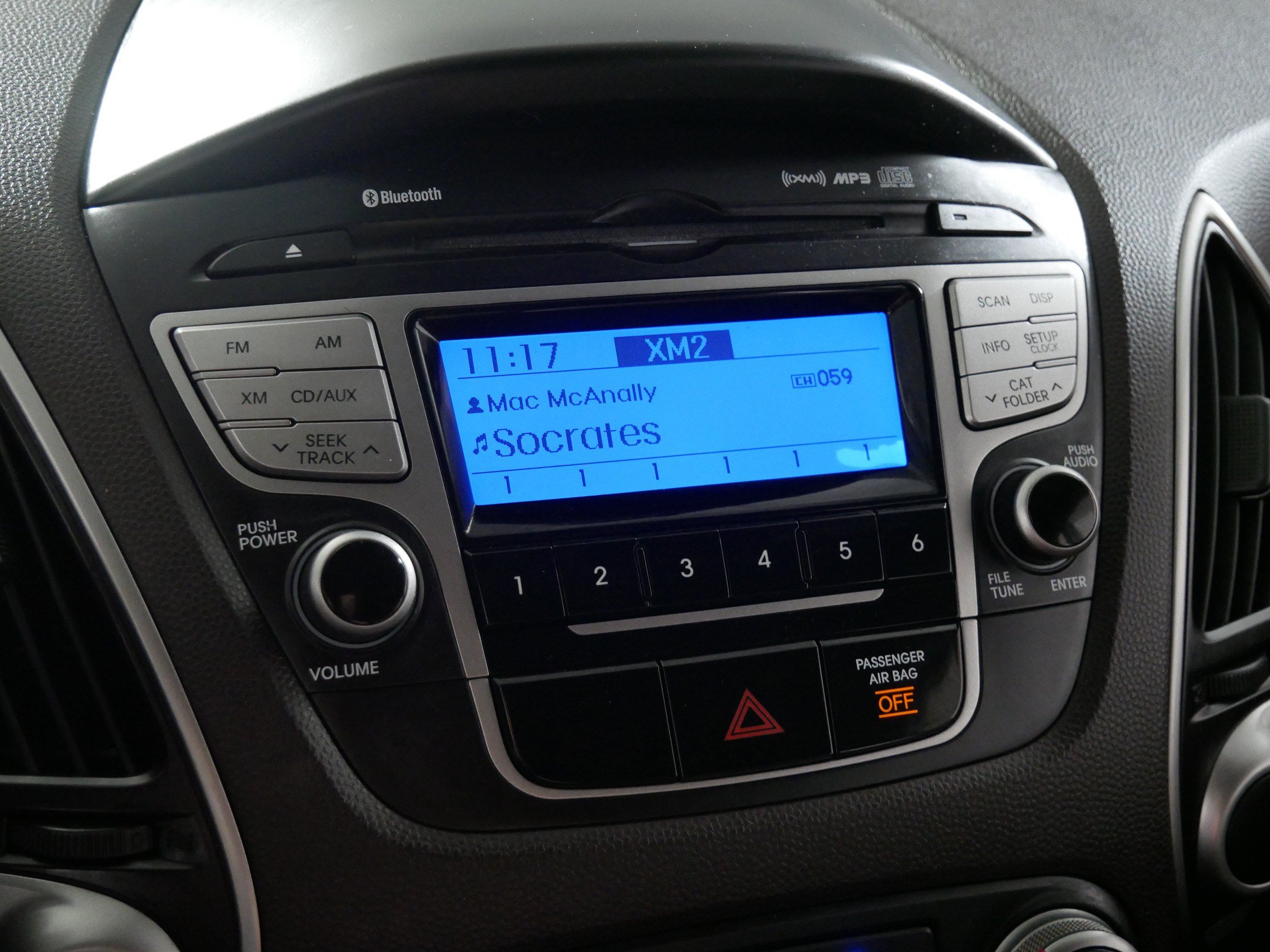 Used 2011 Hyundai Tucson GLS FWD image 22