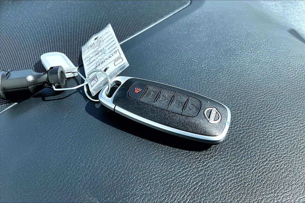 Certified 2023 Nissan Pathfinder SL image 11