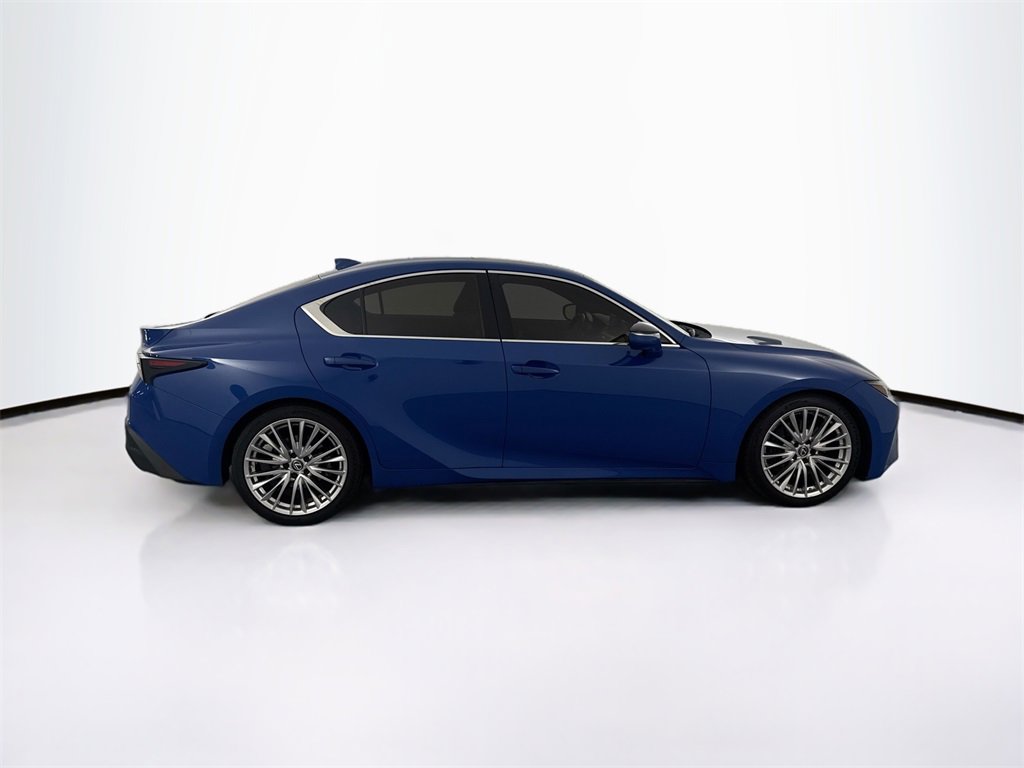 Used 2022 Lexus IS 300 w/ Premium Package image 4