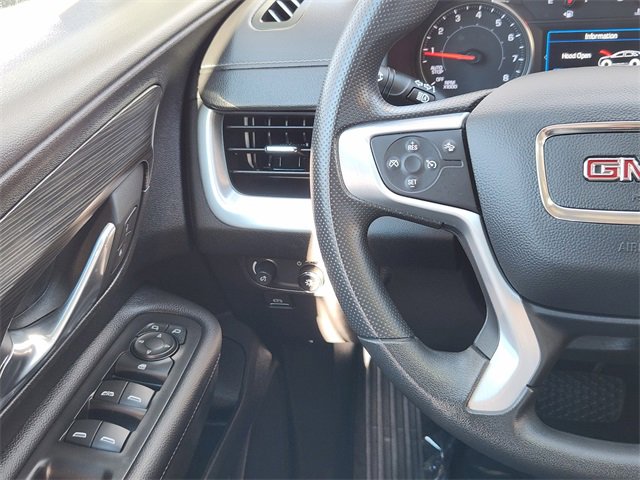 Used 2022 GMC Terrain SLE image 28