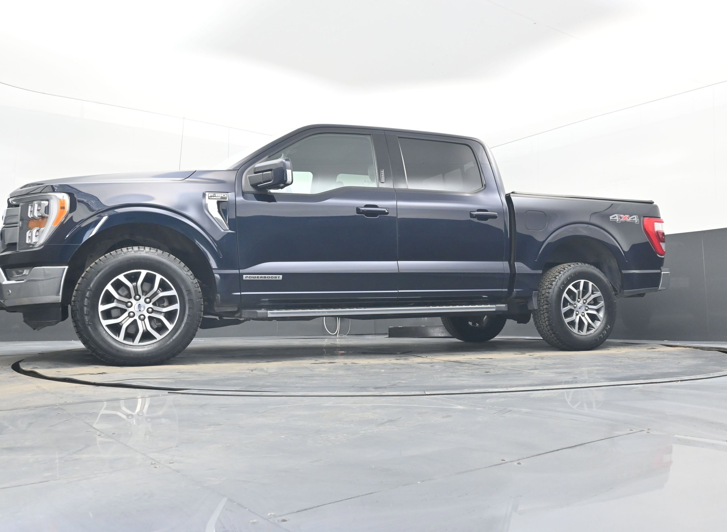 Used 2021 Ford F150 Lariat w/ Tow Technology Package image 28