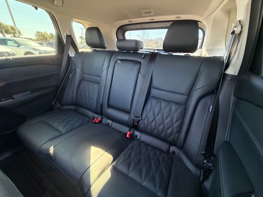 Certified 2025 Nissan Rogue Platinum w/ Platinum Premium Package image 24