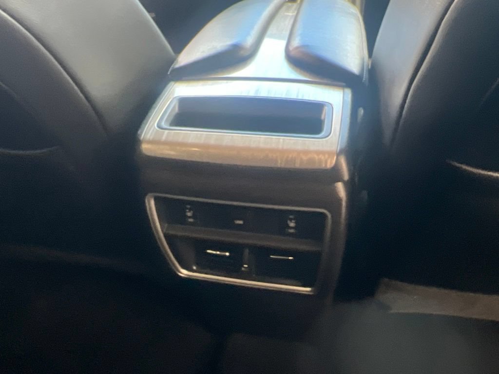 Used 2018 Nissan Murano SL w/ Cargo Package FWD image 19