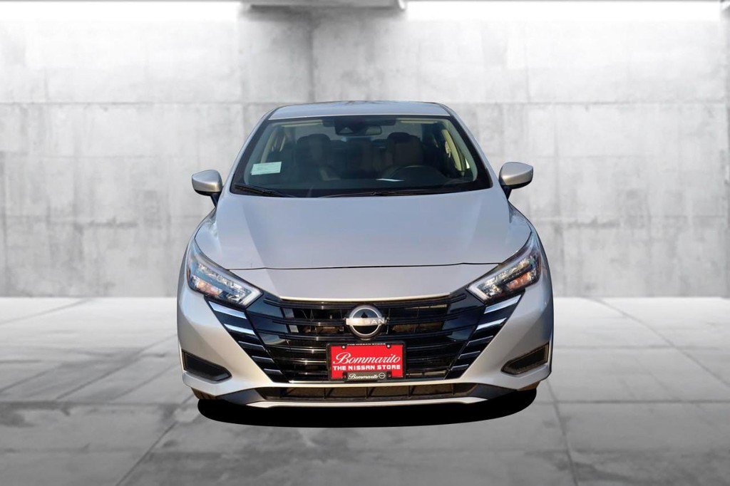 New 2025 Nissan Versa SV w/ Trunk Package image 4