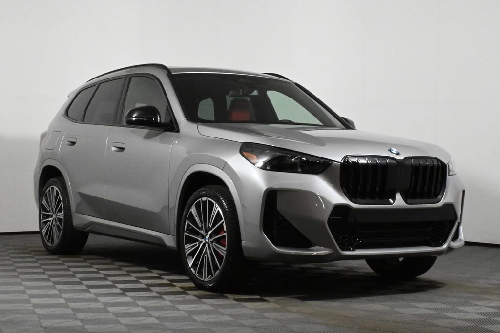 Used 2025 BMW X1 xDrive28i w/ M Sport Package image 9