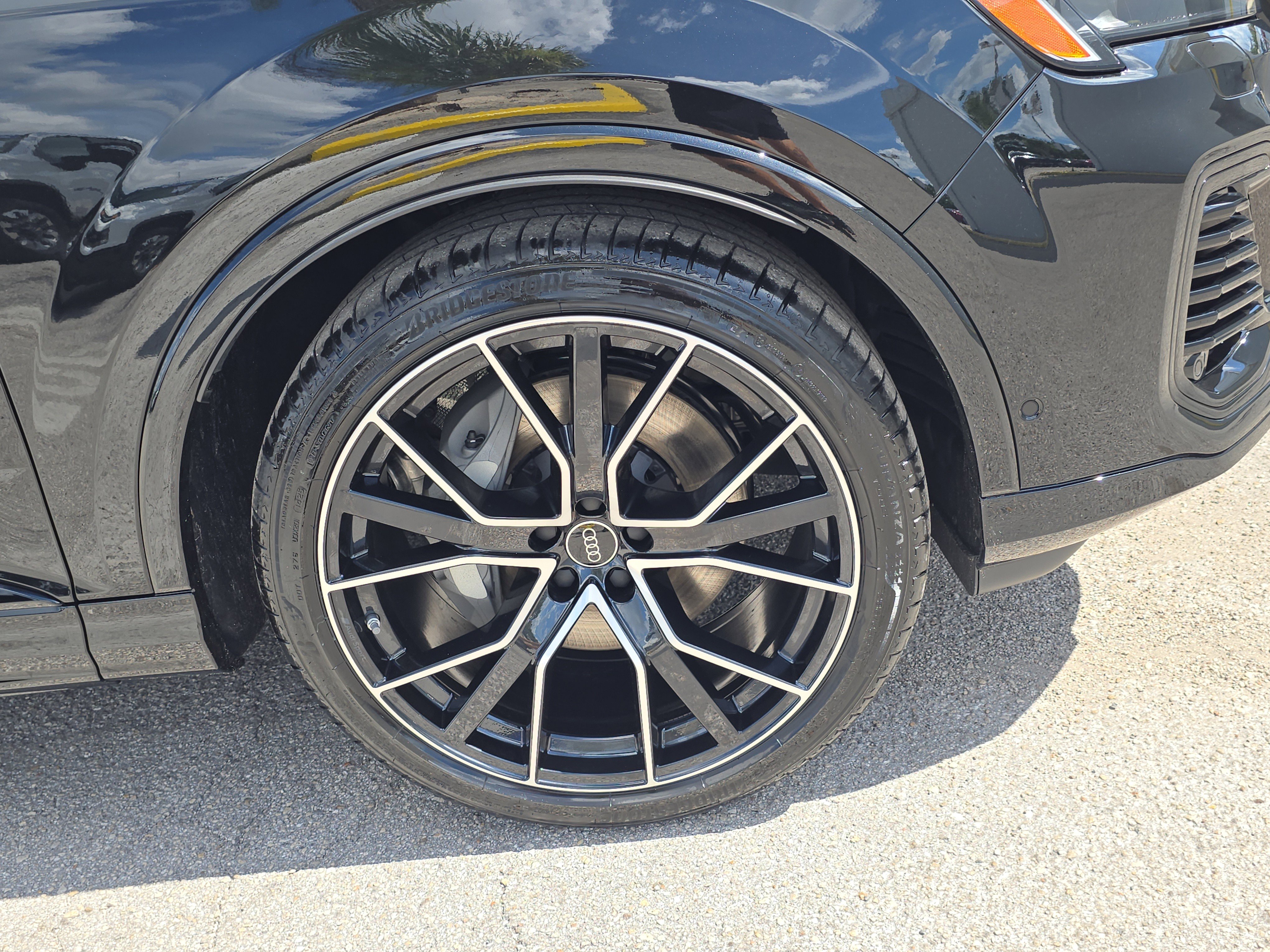 New 2025 Audi Q7 3.0T Prestige image 33