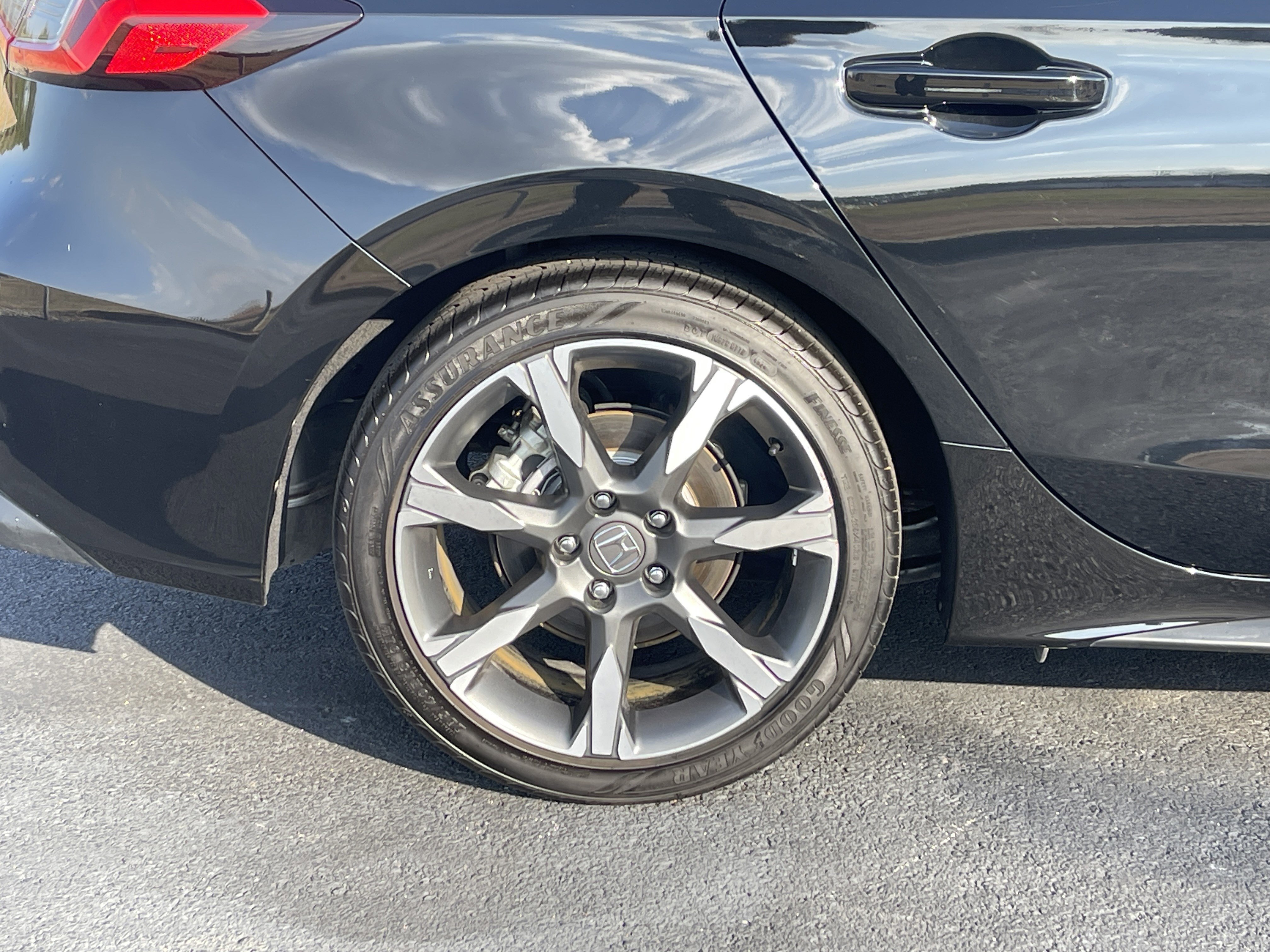 Certified 2025 Honda Civic Sport Touring image 34