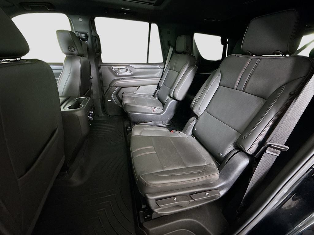 Used 2024 Chevrolet Tahoe RST w/ Luxury Package AWD/4WD image 25