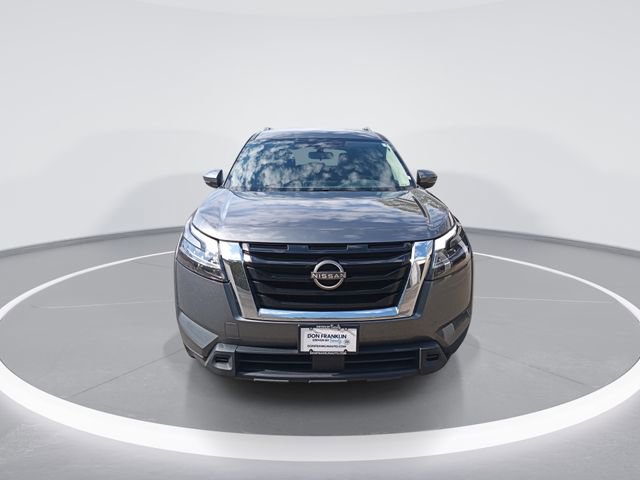Used 2022 Nissan Pathfinder SV FWD image 3