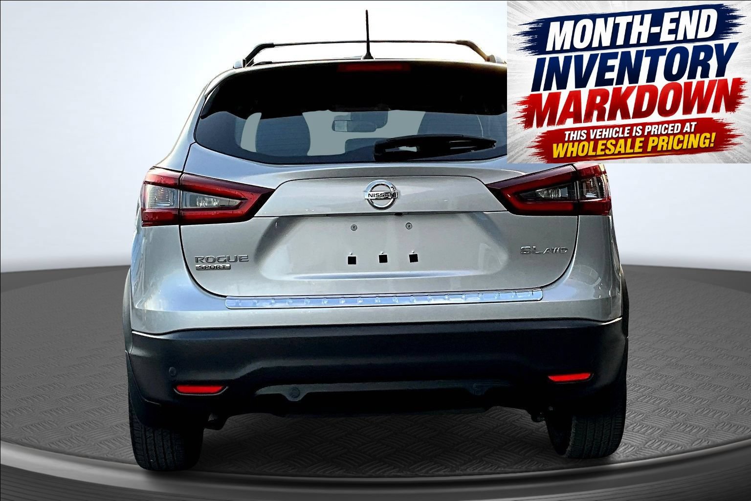 Used 2022 Nissan Rogue Sport SL AWD/4WD image 6
