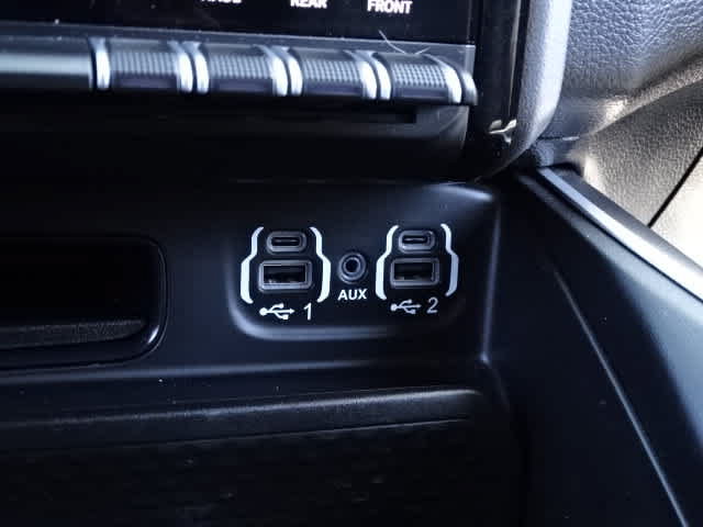 Used 2021 RAM 1500 Big Horn AWD/4WD image 32