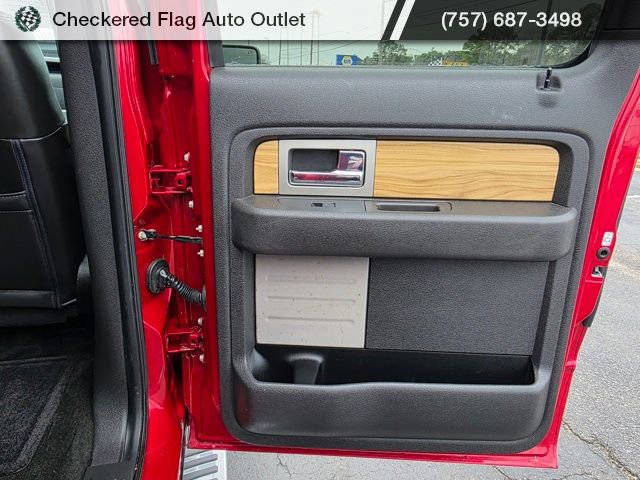 Used 2011 Ford F150 Lariat w/ Lariat Chrome Pkg image 46