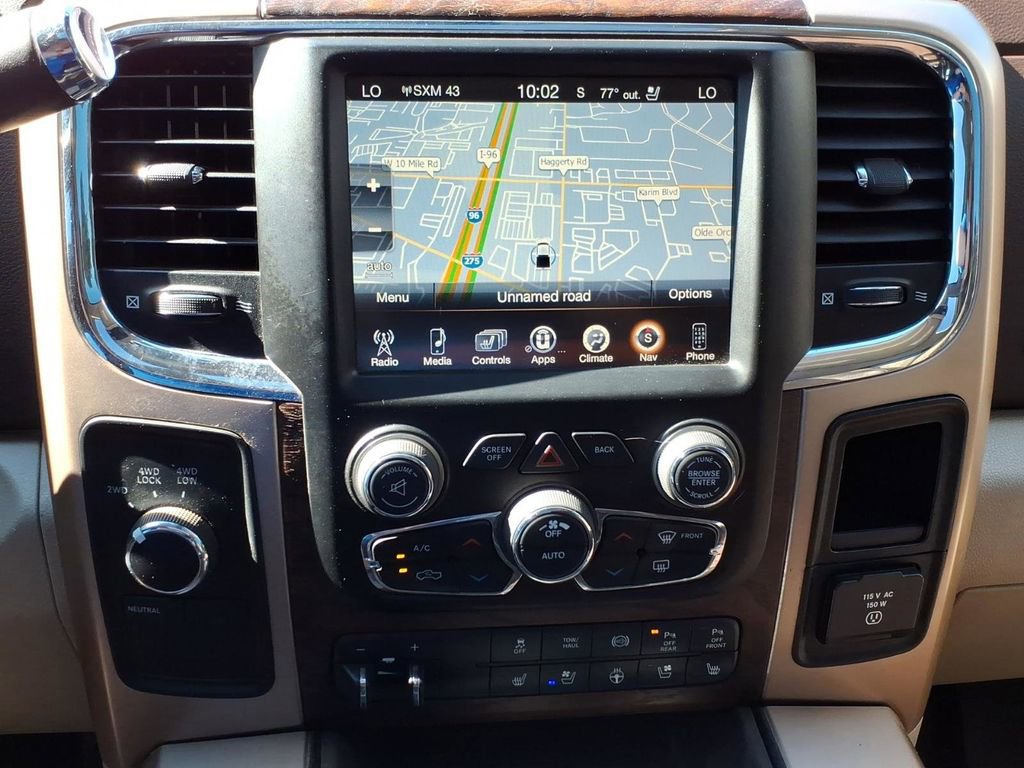 Used 2016 RAM 3500 Laramie Longhorn w/ Convenience Group AWD/4WD image 17