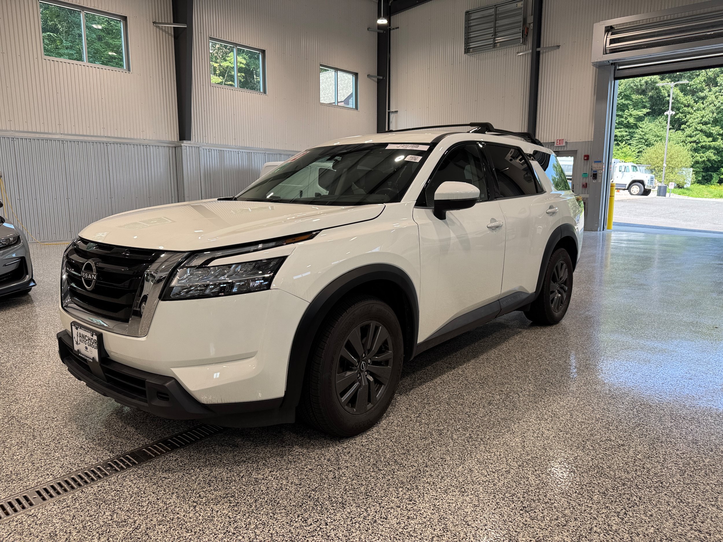 Used 2022 Nissan Pathfinder SV
