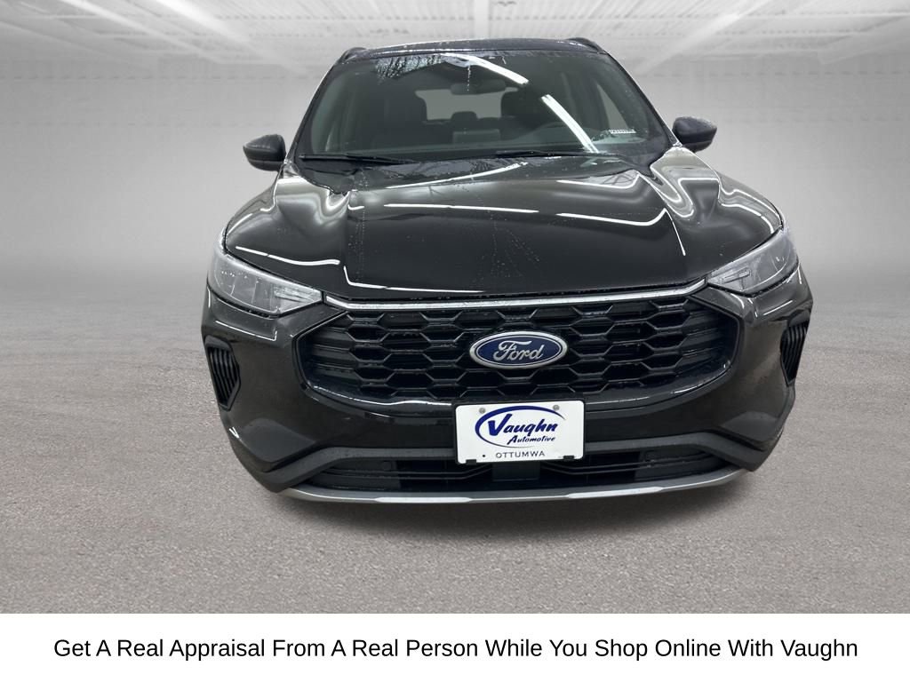 New 2026 Ford Escape ST-Line w/ Cold Weather Package AWD/4WD image 3