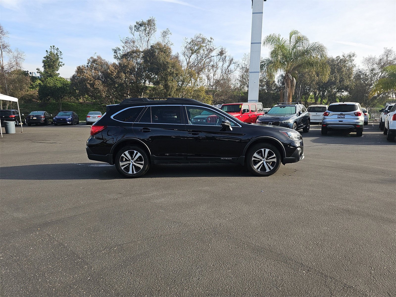 Used 2018 Subaru Outback 2.5i Limited image 8
