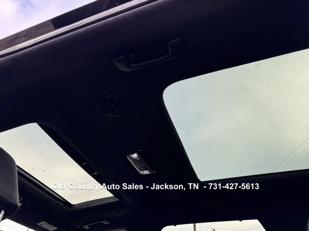 Used 2024 Hyundai Palisade Calligraphy image 31