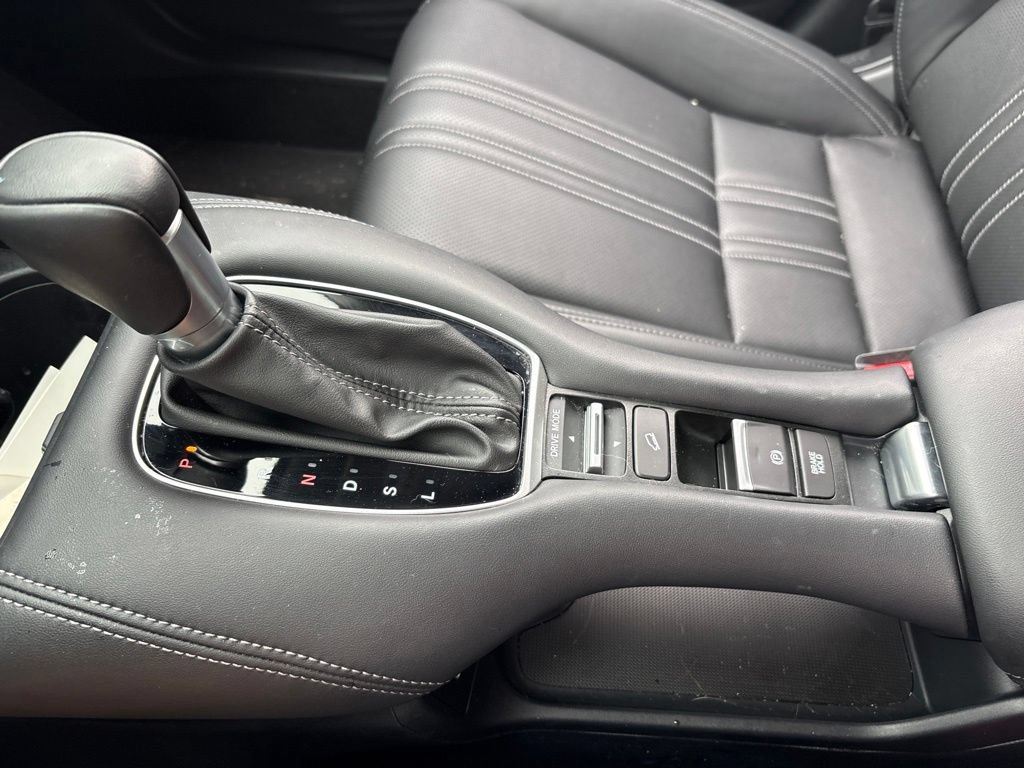 Used 2024 Honda HR-V EX-L image 26