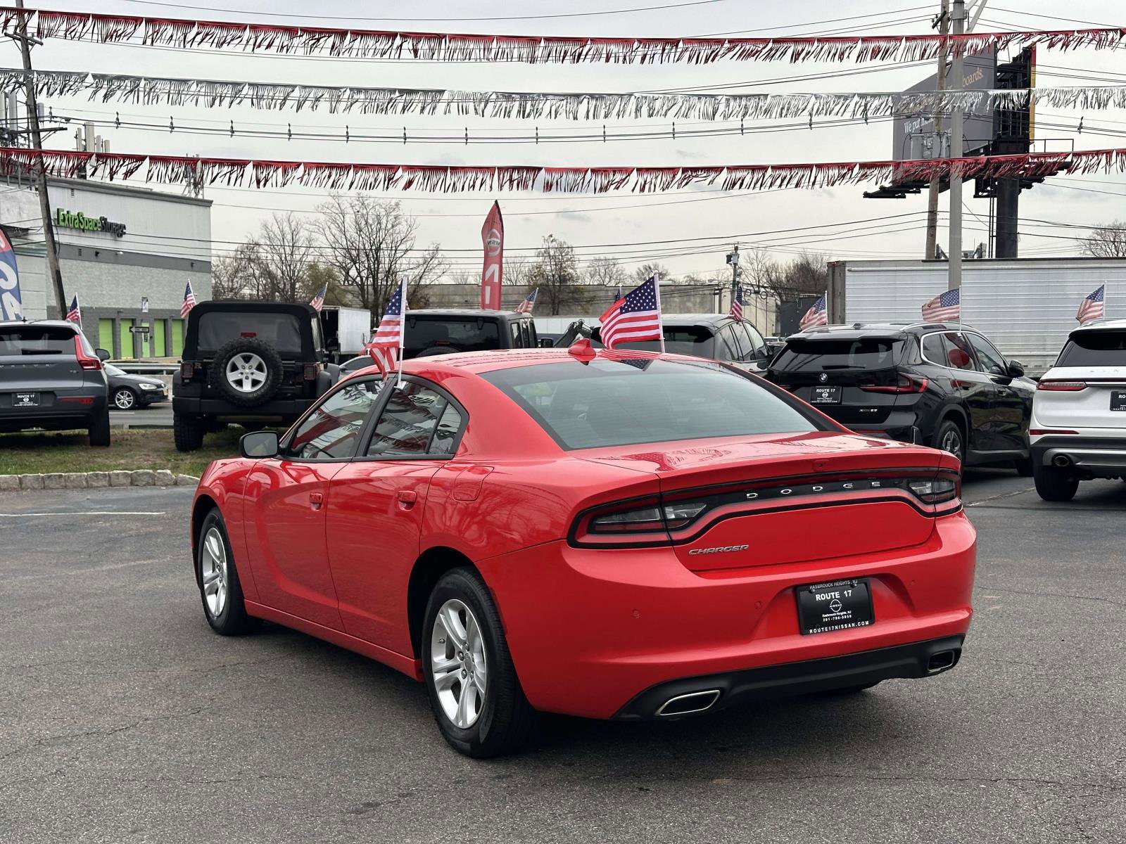 Used 2023 Dodge Charger SXT image 4