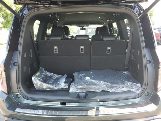 New 2026 Nissan Armada PRO-4X w/ Captain's Chari Seat Package AWD/4WD image 12