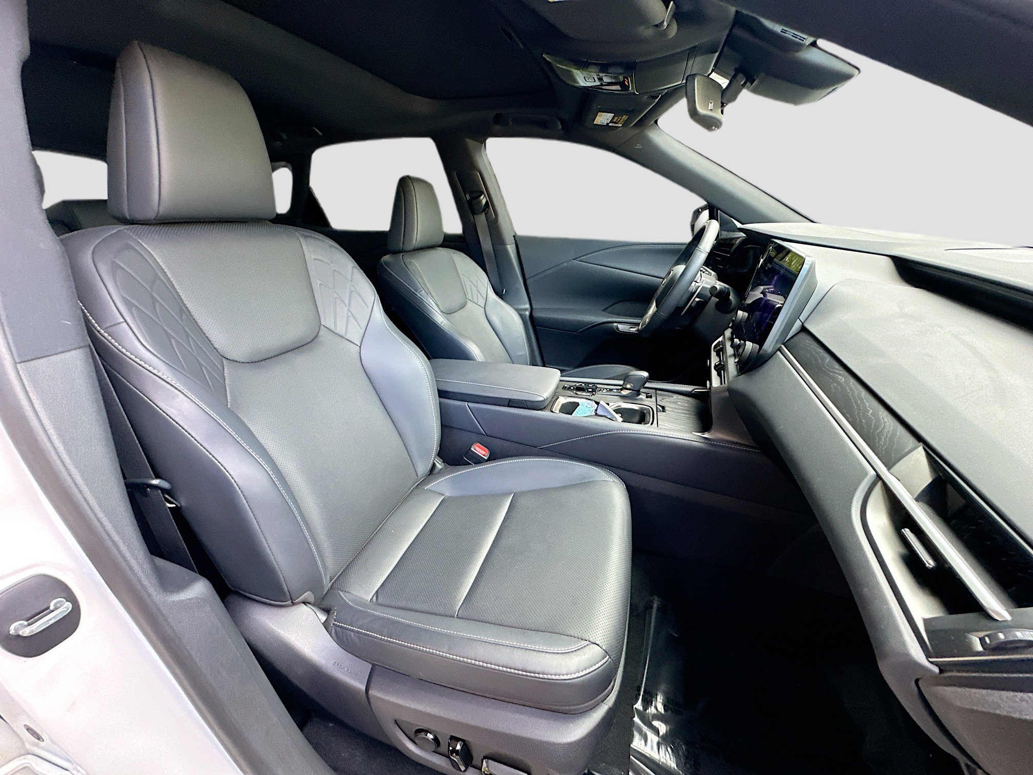 Used 2025 Lexus RX 350h w/ Accessory Package (K3) image 28