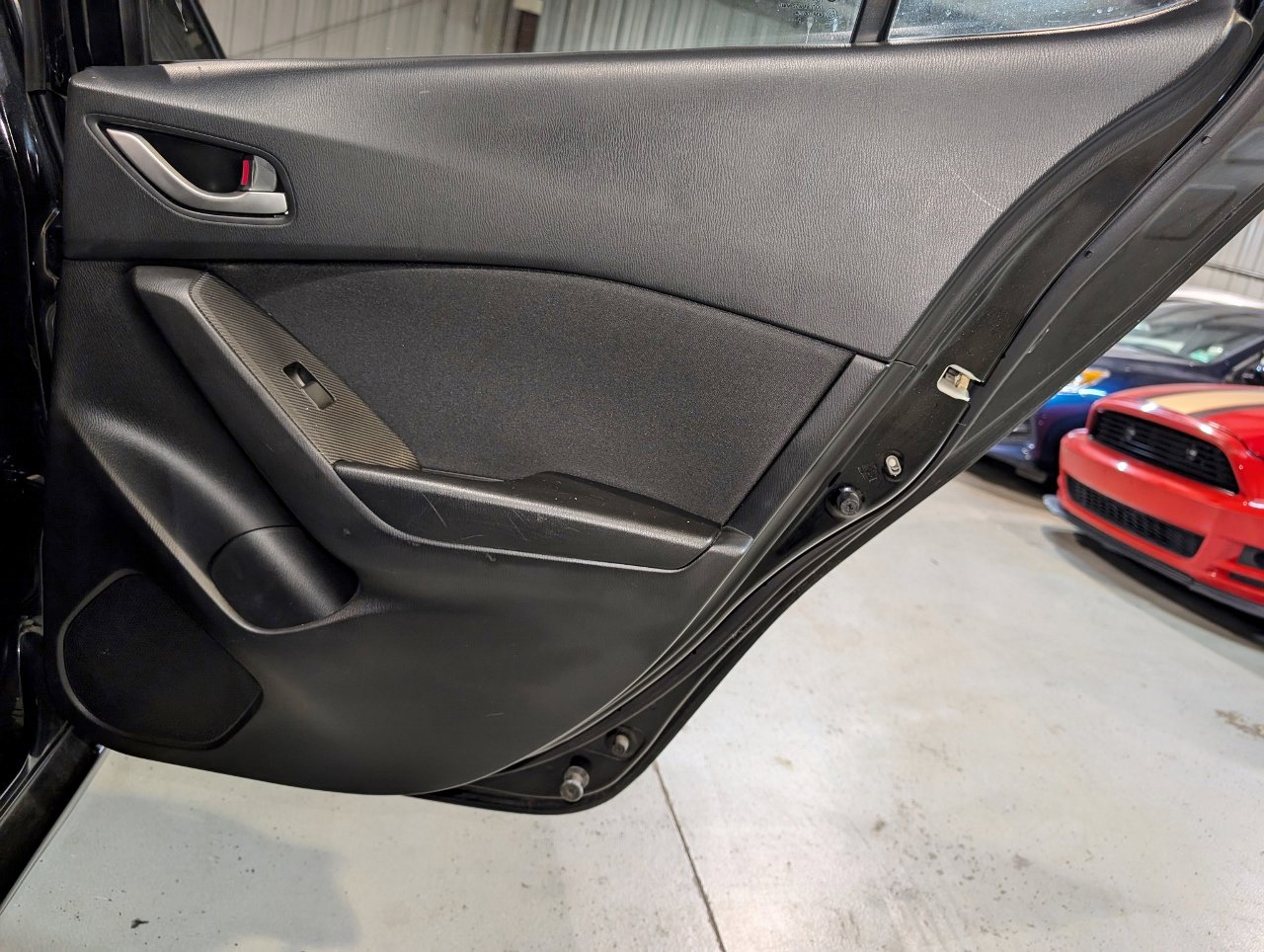 Used 2016 MAZDA MAZDA3 i Touring image 22
