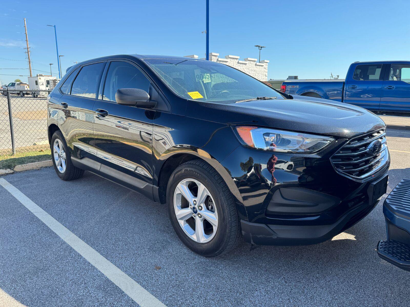 Used 2020 Ford Edge SE AWD/4WD image 1